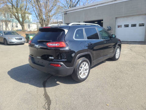 2018 Jeep Cherokee Latitude Plus