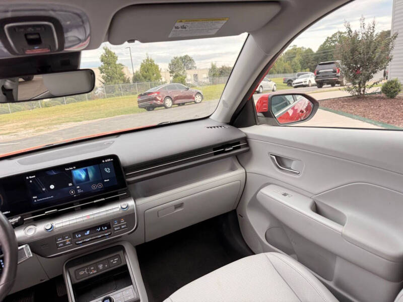 2024 Hyundai Kona Limited