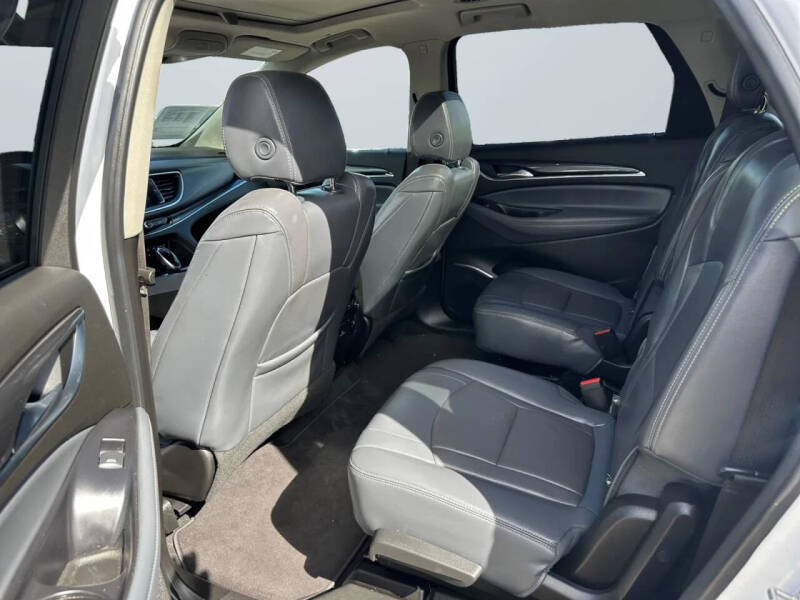 2018 Buick Enclave Essence