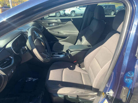 2017 Chevrolet Malibu LS