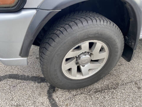 2004 Mitsubishi Montero Sport LS