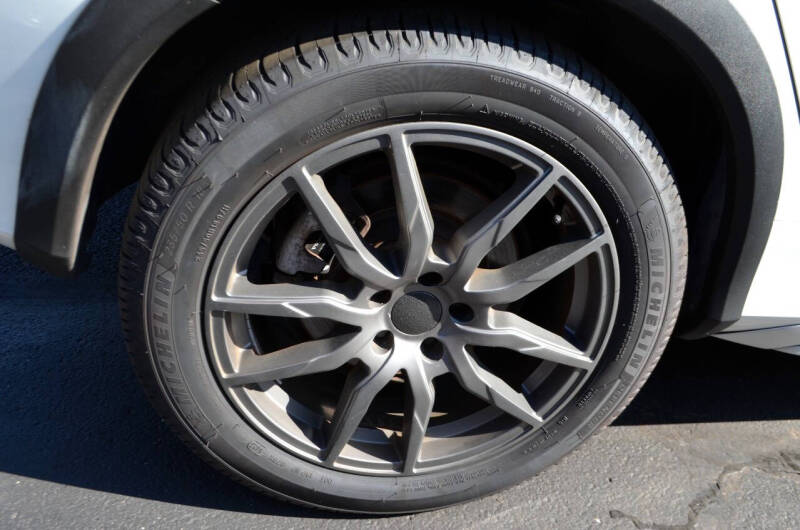 2018 Volvo V60 Cross Country T5 Premier