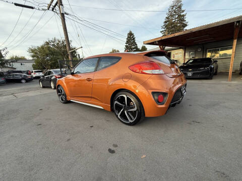 2016 Hyundai Veloster Turbo