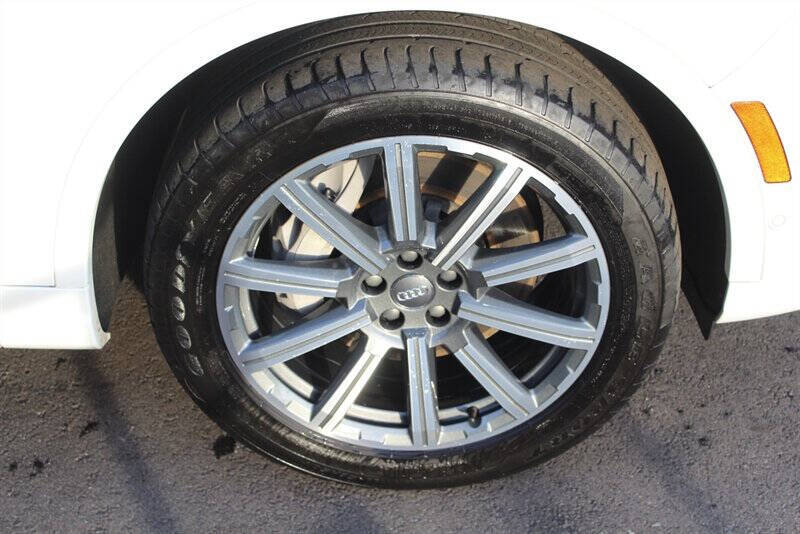 2019 Audi Q7 quattro Premium Plus 55 TFSI