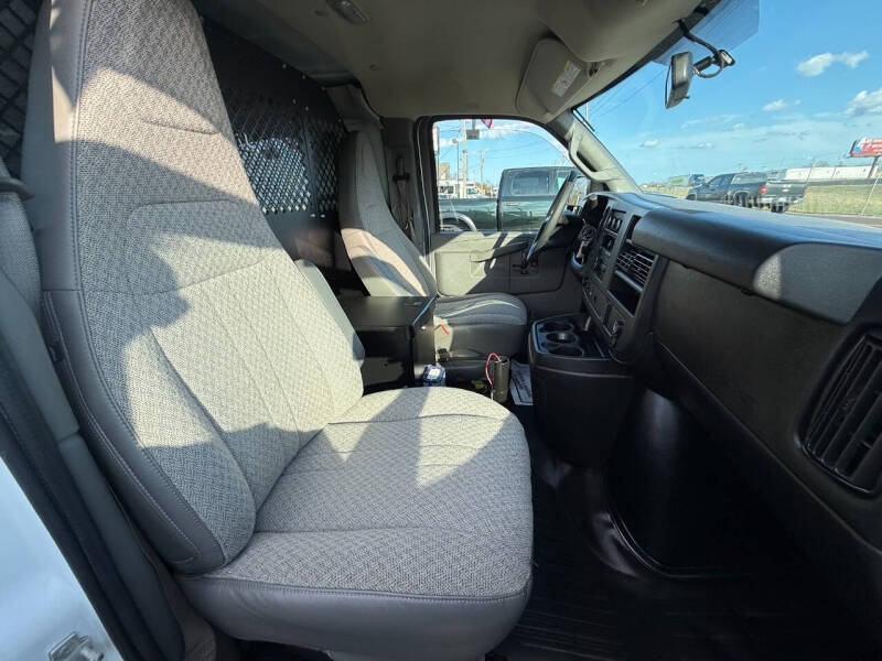 2016 Chevrolet Express 2500