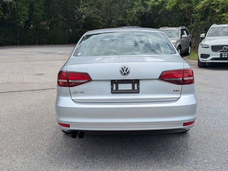 2016 Volkswagen Jetta