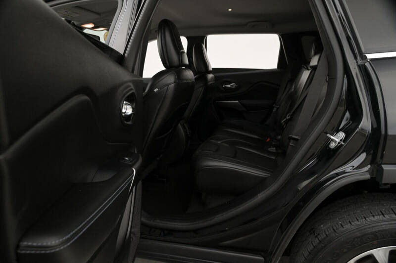 2021 Jeep Cherokee Altitude