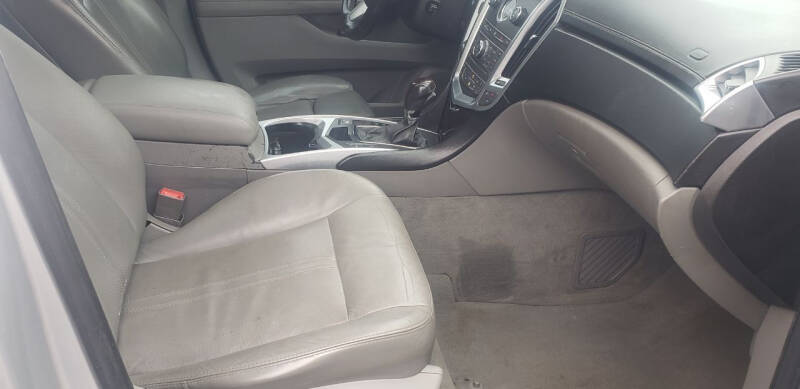 2011 Cadillac SRX Luxury Collection