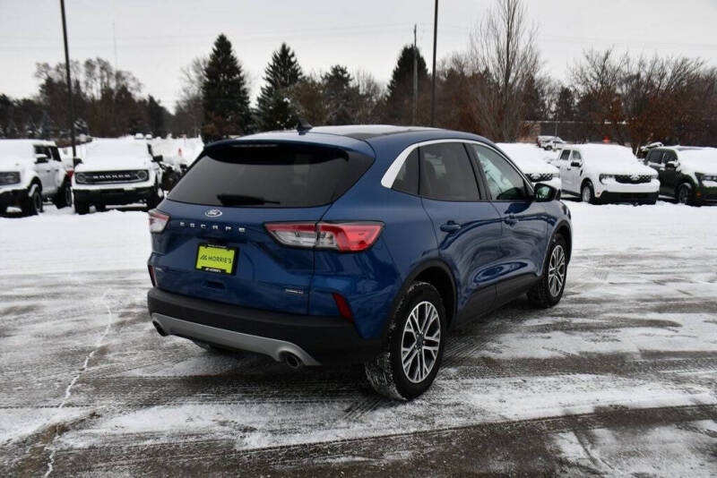 2022 Ford Escape Hybrid SEL