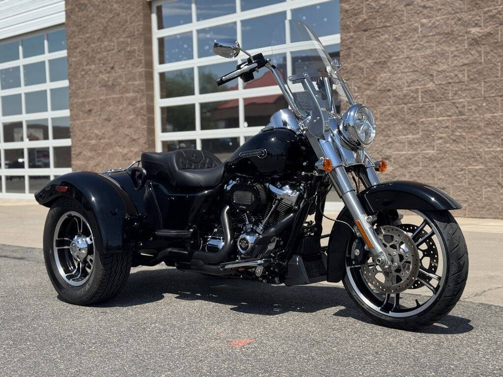 2020 Harley-Davidson FLRT Freewheeler 1