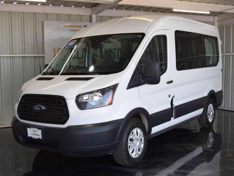 2015 Ford Transit XL's photo