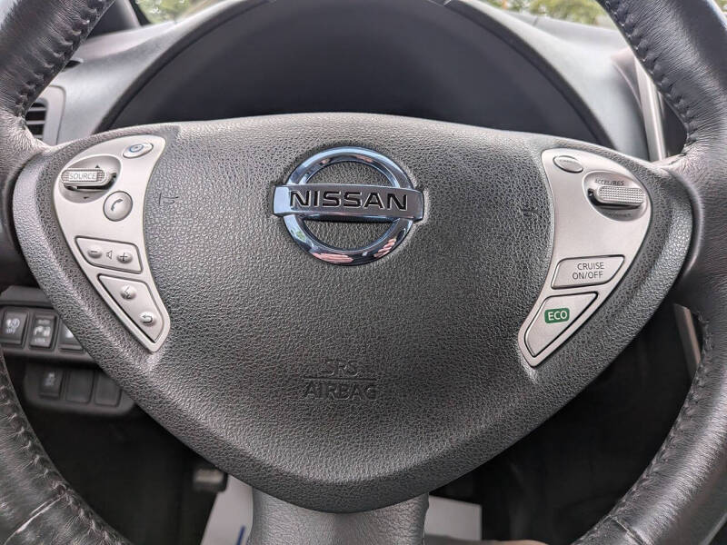 2013 Nissan LEAF SV