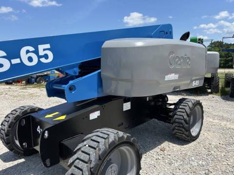 2017 Genie 65' Manlift