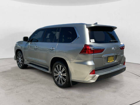 2020 Lexus LX 570 Three-Row