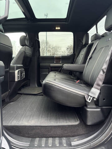 2015 Ford F-150 Platinum