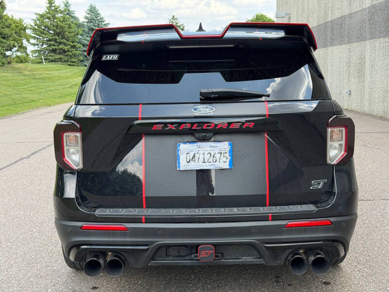 2022 Ford Explorer ST