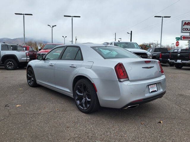 2023 Chrysler 300 S V6