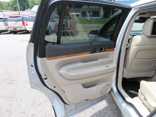 2010 Lincoln MKT