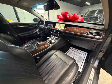 2018 Genesis G90