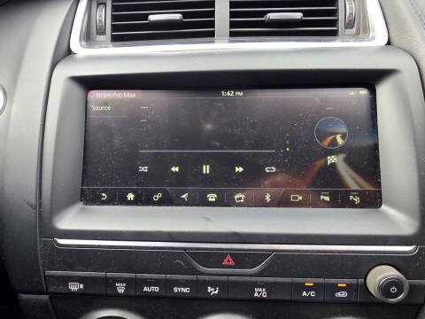 2019 Jaguar E-PACE P250 SE