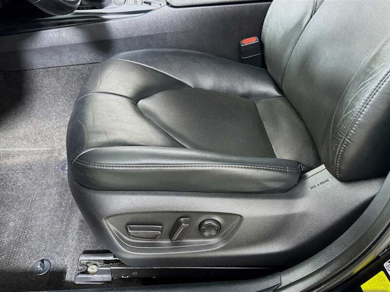 2020 Toyota Camry Hybrid XLE