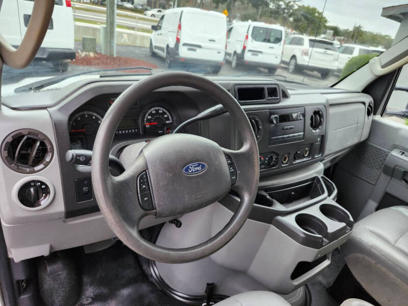 2018 Ford E-Series E-350 SD