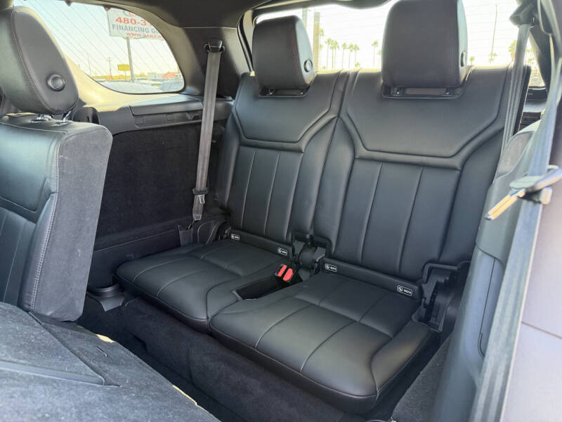 2017 Land Rover Discovery SE