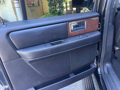 2016 Lincoln Navigator L Select