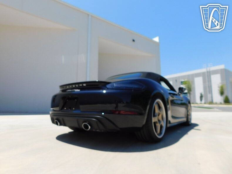 2021 Porsche 718 Boxster