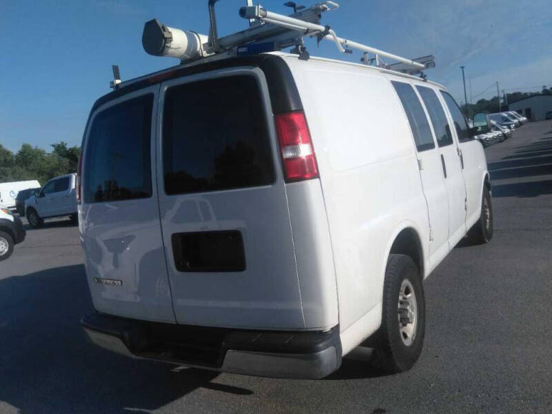 2020 Chevrolet Express 2500
