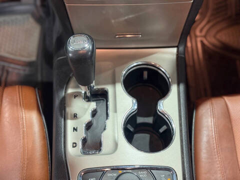 2013 Jeep Grand Cherokee Overland Summit