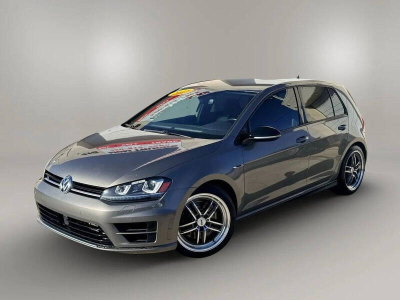 2017 Volkswagen Golf R 4Motion