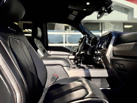 2022 Ford F-350 Super Duty Platinum