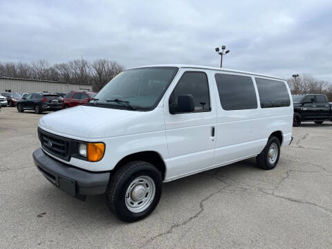 2006 Ford E-Series for sale at Auto Mall of Springfield in Springfield IL