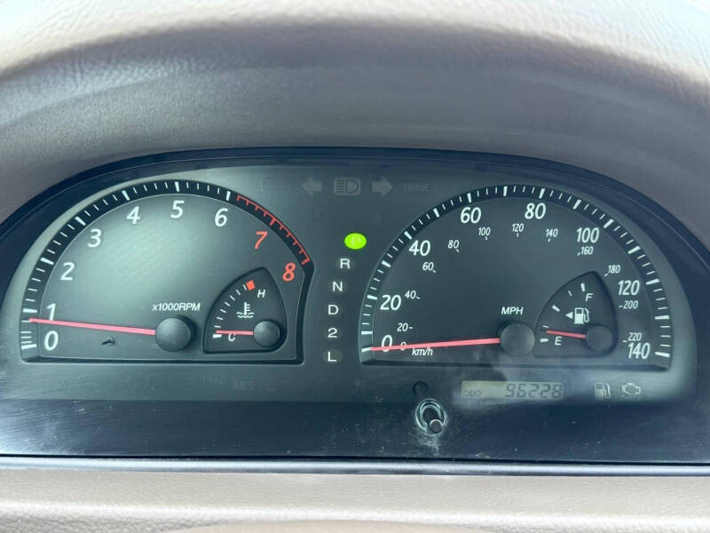 2003 Toyota Camry LE