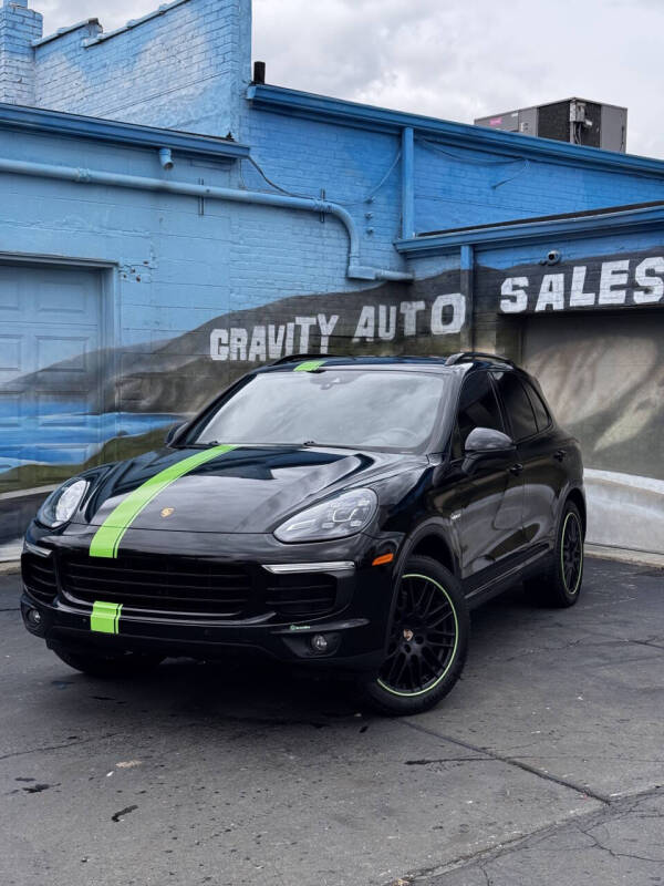 2015 Porsche Cayenne S E-Hybrid