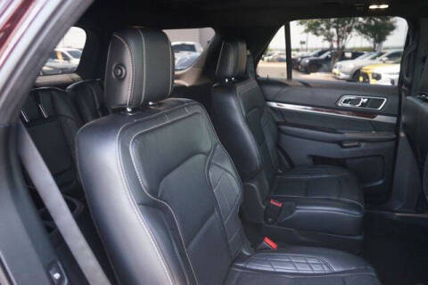 2019 Ford Explorer Platinum