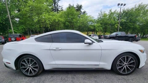 2017 Ford Mustang EcoBoost Premium
