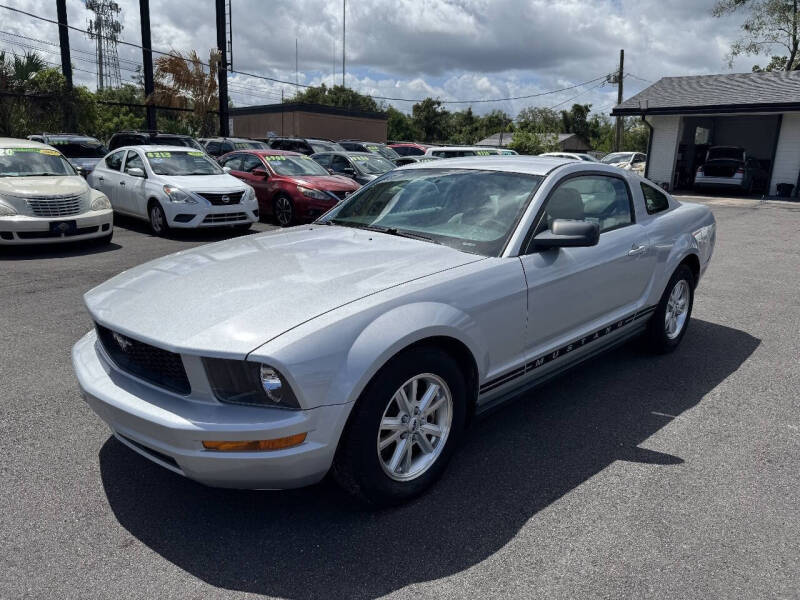 2008 Ford Mustang V6 Deluxe