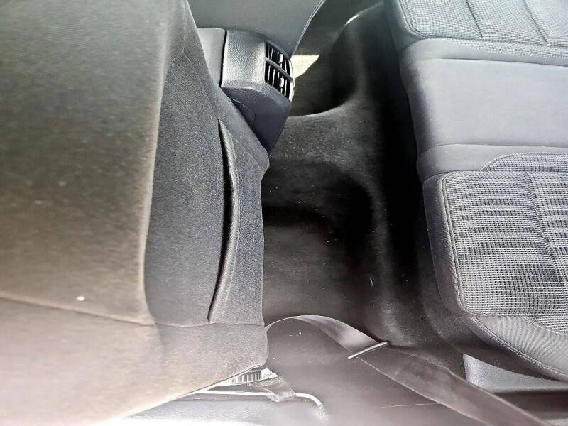 2013 Volkswagen Golf 2.5L PZEV