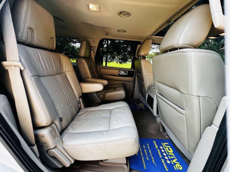 2016 Lincoln Navigator Select