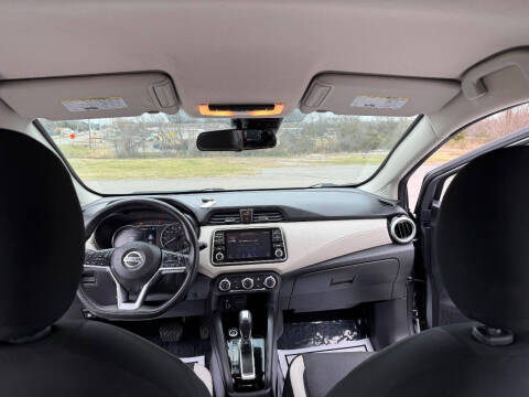 2021 Nissan Versa SV