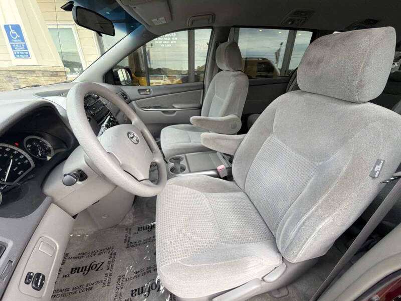2006 Toyota Sienna