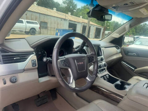 2017 GMC Yukon SLT