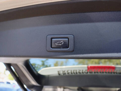 2019 Subaru Ascent Limited 8-Passenger