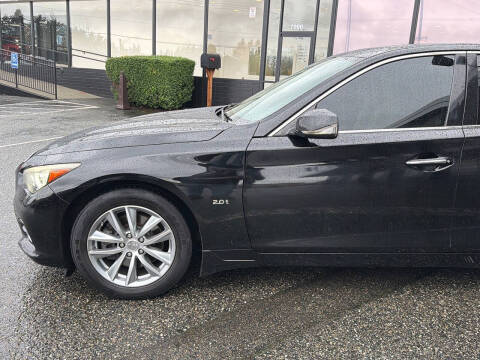 2017 Infiniti Q50 2.0T Premium