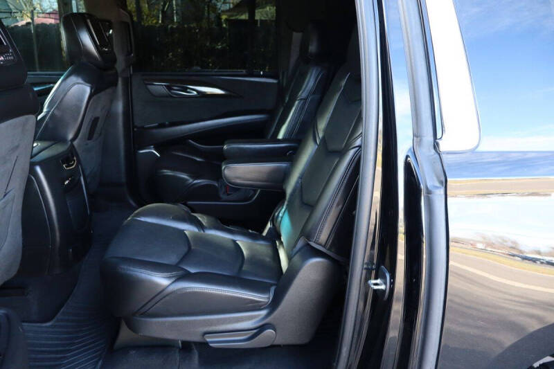 2015 Cadillac Escalade ESV Platinum