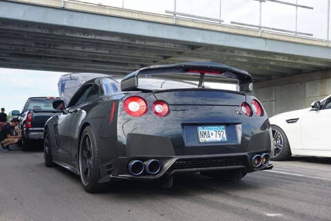 2012 Nissan GT-R Black Edition