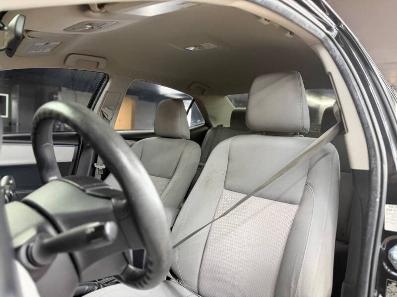 2015 Toyota Corolla LE