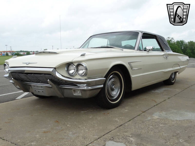 1965 Ford Thunderbird
